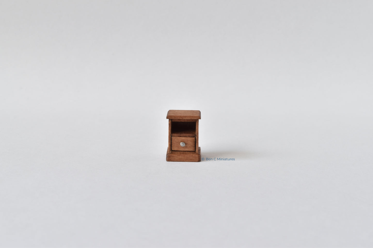 Bedside Cabinet 48th scale