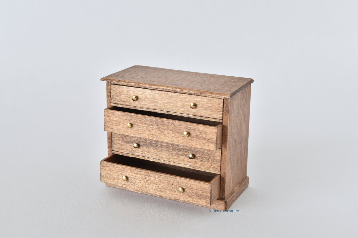 Chest of 4 Drawers 24th scale