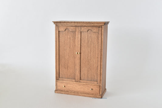 Double Wardrobe 24th scale